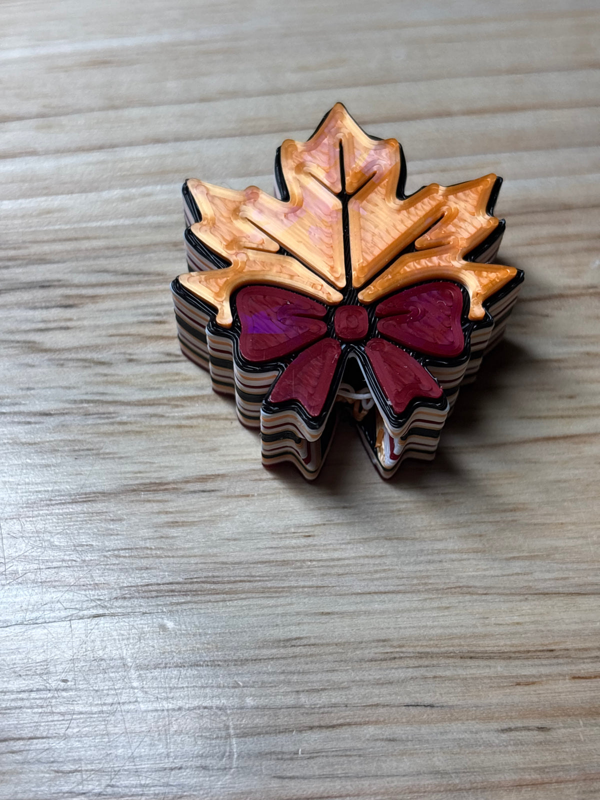 Fall leaves Strawtopper